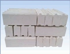 �ߵ���(f��)���մɃ�(n��i)�r�u